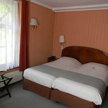 Du Roy Hotel